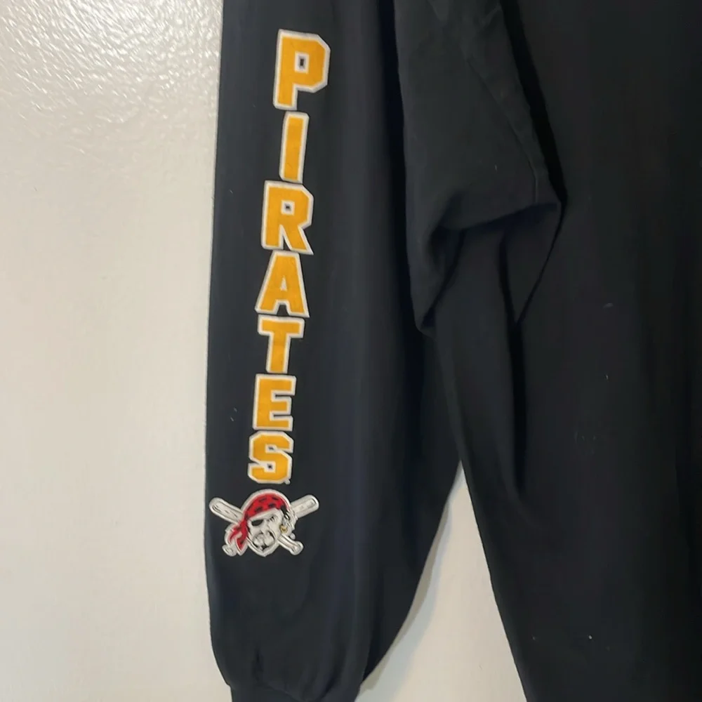 Pittsburgh pirates XL black long sleeve t shirt genuine merchandise baseball - Picture 5 of 7